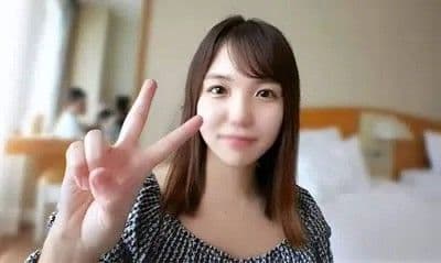 刚搬到东京的18岁音乐学院学生。娃娃脸，身材苗条的二年级生。一段令人震惊的POV视频，展现了她久违的插入，以及在危险的一天被中出的 . FC2-PPV-4781995